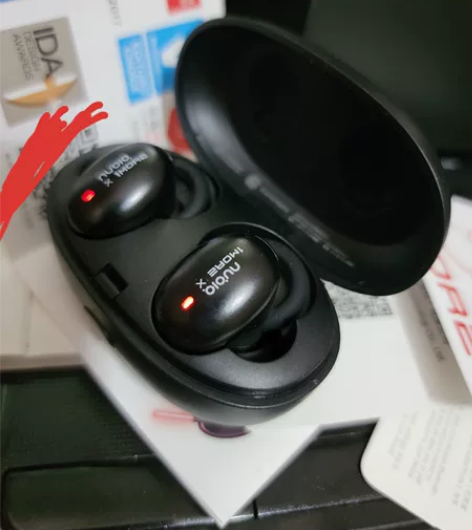 Nubia 1more耳机#万魔#无线蓝牙...