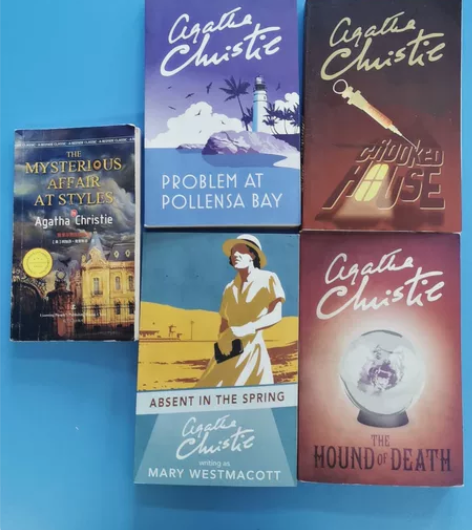 5 本Agatha Christie的侦探...