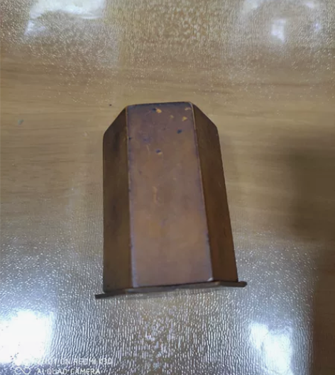 老的收纳盒，高6.5厘米，宽5厘米，材质为...