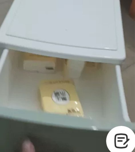 收纳盒8块钱包邮。 需要的可后台私信我。