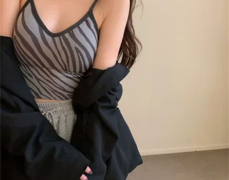 夏季斑马纹吊带设计感小众外穿紧身性感背心女...