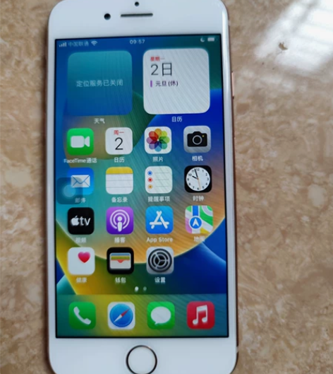 个人自用苹果8 64G,功能正常使用,...