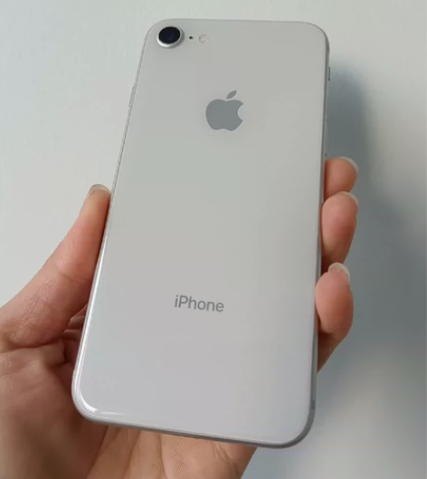 苹果8,国行64g,成色看图自定义,卡槽那...