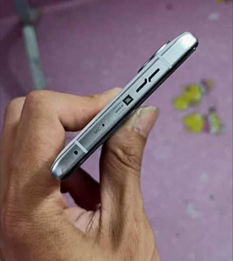 红米k40游戏增强版电竞学生手机天玑处理器...