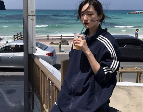 瑶飘 短外套 感兴趣的话点“我想要”和我私...