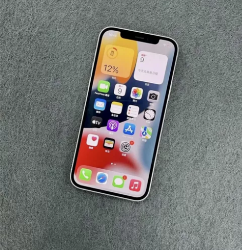 95新苹果 iPhone 12 白色国行全...