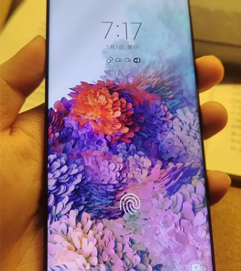 三星s20+ 美版12+128g 不议价面...