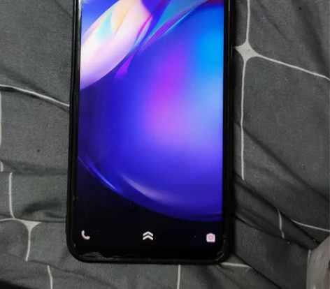 vivo手机y5s  6+128   安卓...