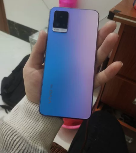 vivos7换过国产屏其他的原装!成色如图...