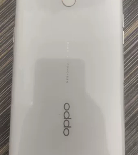 OPPO A9 6+128大内存换过屏幕，...