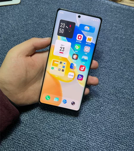 vivo x80pro 至黑 12+256...