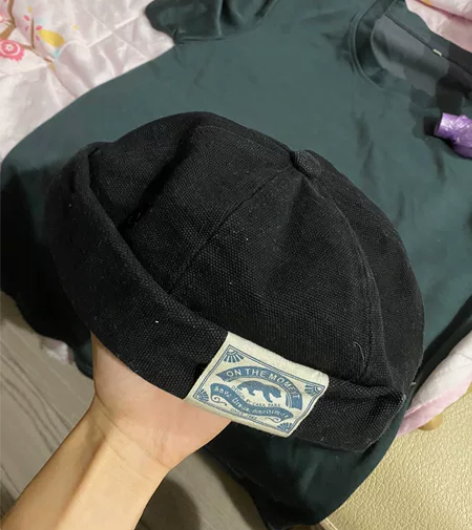 瓜皮帽痞帅男帽黑色可调节厚实立挺 感兴趣的...