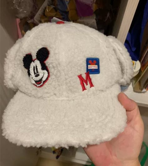 上海迪士尼 全新 米奇 儿童 棉帽 绒绒帽...