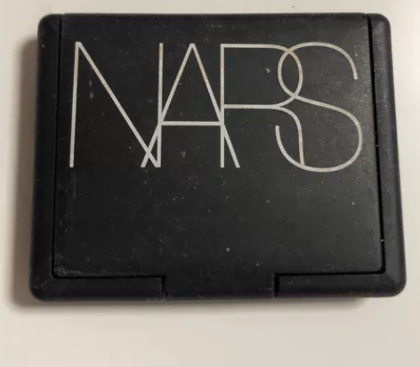 Nars 双色眼影 Tzarine打底及眼...