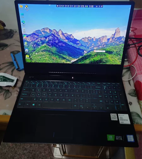 戴尔g7 rtx2080游戏本，i7-87...