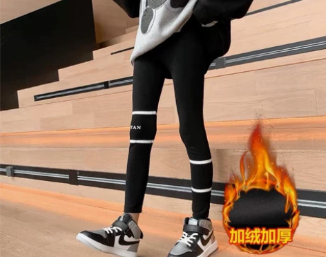 加绒洋气印花冬季长裤,全新,有吊牌,裤长9...