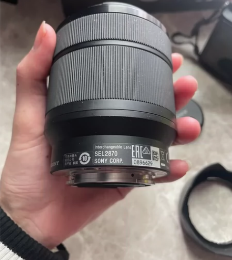 索尼套机镜头28-70mm，原装拆卸，成色...