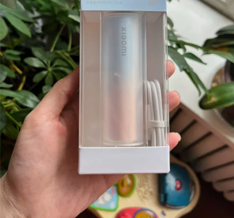 全新小米充电宝口红版，仅开封未使用过，50...