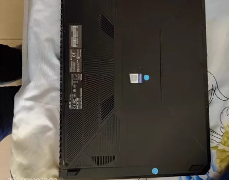 华硕120Hz飞行堡垒5星途版游戏本GTX...