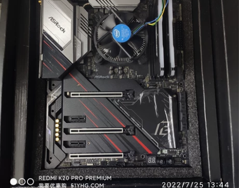 华擎Z390 Phantom Gaming...