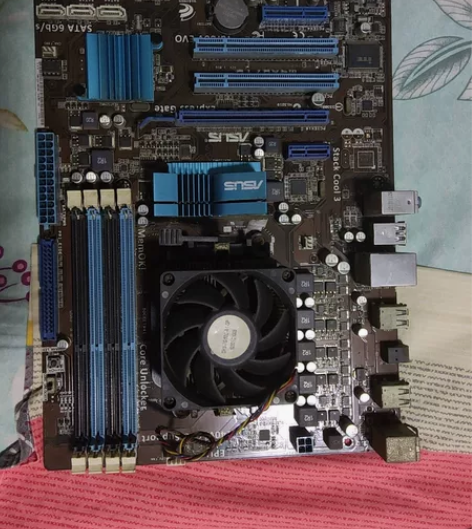 华硕m4a87td主板amd640CPU风...