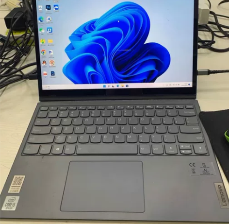 联想Yoga Duet 2020二合一笔记...