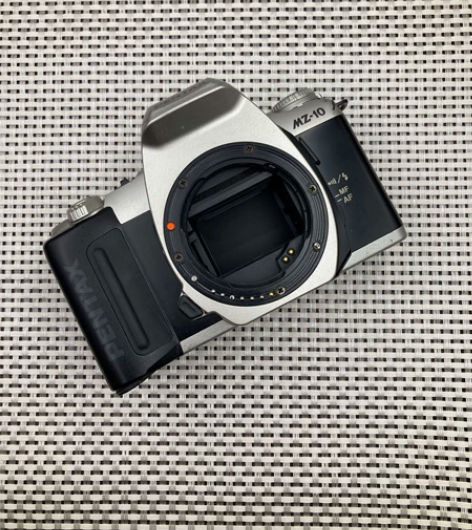 宾得mz-10胶卷相机机身 外观如图，不通...