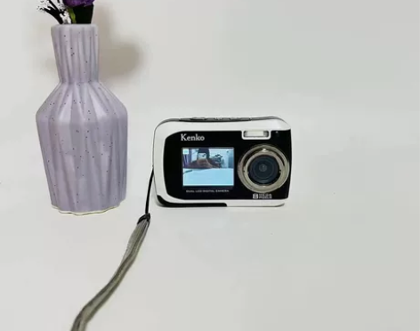 感兴趣来可爱双面屏肯高照相机CCD 复古相...