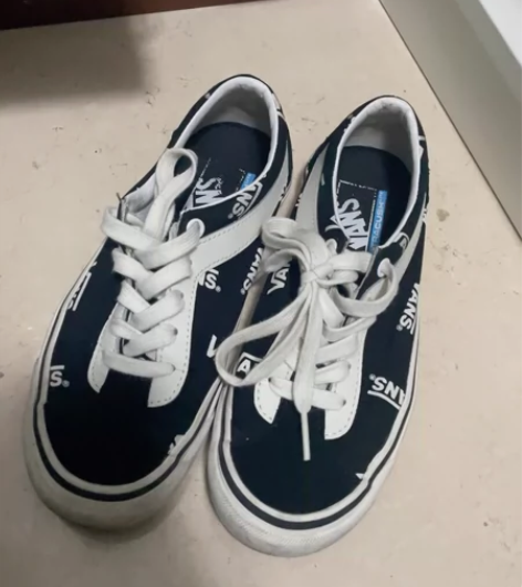 vans 鞋 正品 二手 感兴趣的话点“我...