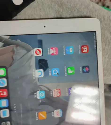 iPad8国行版本 买来基本上不用 128...