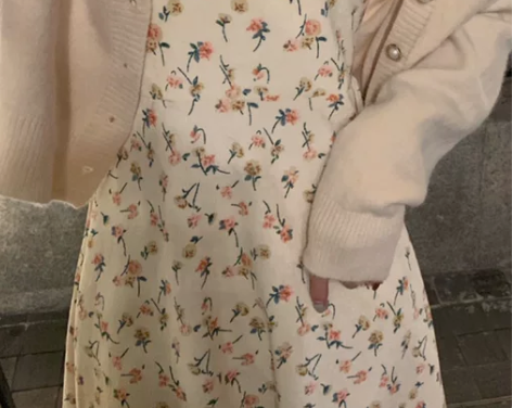 吊带裙碎花连衣裙女夏装2022年新款小众设...