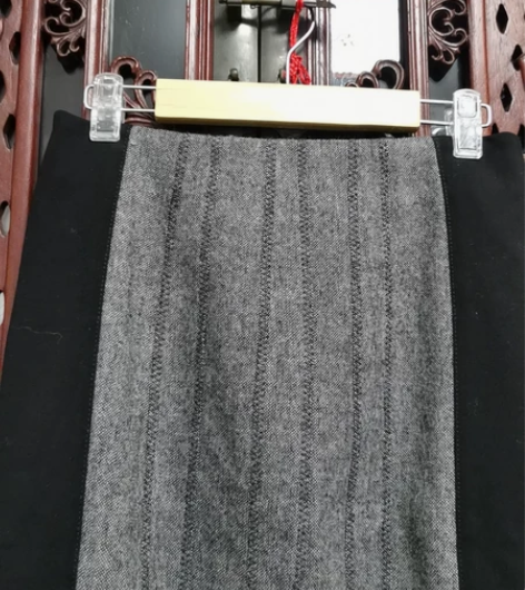 性感包臀裙，妈妈买的，小了，一次未穿。 感...