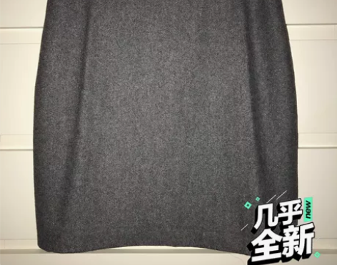 毛呢半裙a字裙包臀半裙 清柜子，这件就穿过...