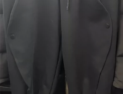 男款黑色针织运动休闲裤！全新有吊牌！ 裤长98cm 腰围松紧...