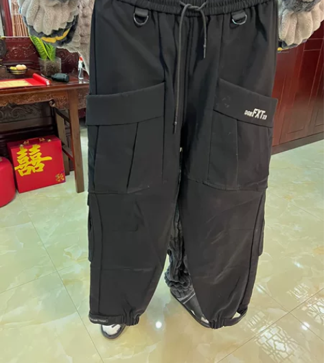 锁扣休闲裤出售 看着是2xl 其实都是伸缩...