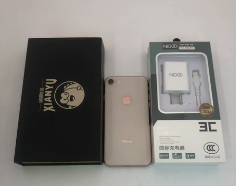 9新 苹果 iPhone  8 64G 金...