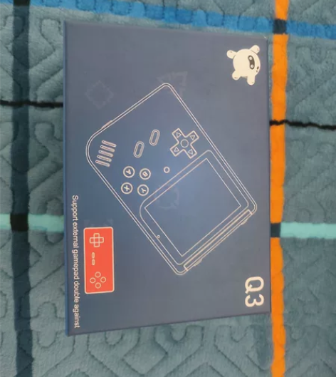 视频游戏机，只玩过一次，可以玩多款童年小游...