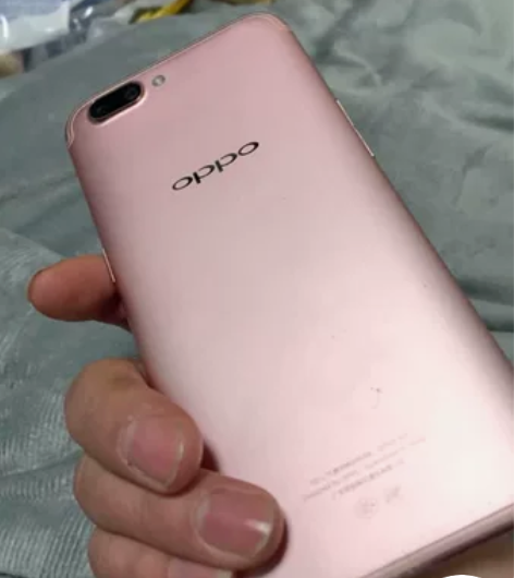OPPOr11，4+64全网通，家里人换下...
