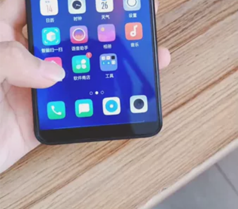 oppor11s，现在换新手机了，这个家里...