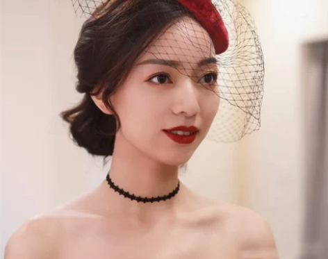 新娘法式复古酒红色绒面礼帽蕾丝蝴蝶结结婚发...