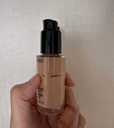 mac无暇粉底 n12 余量到手指 日期到...