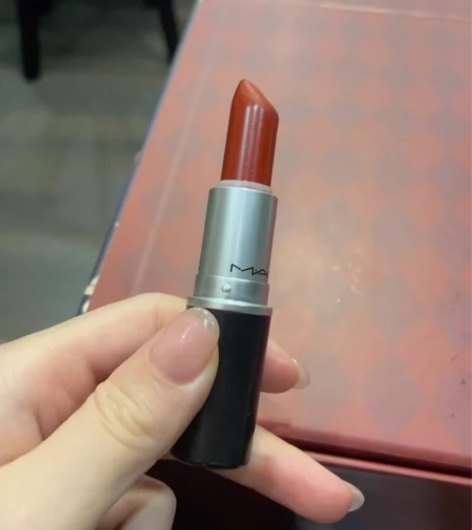 Mac chili 魅可 哑光口红 仅试色...