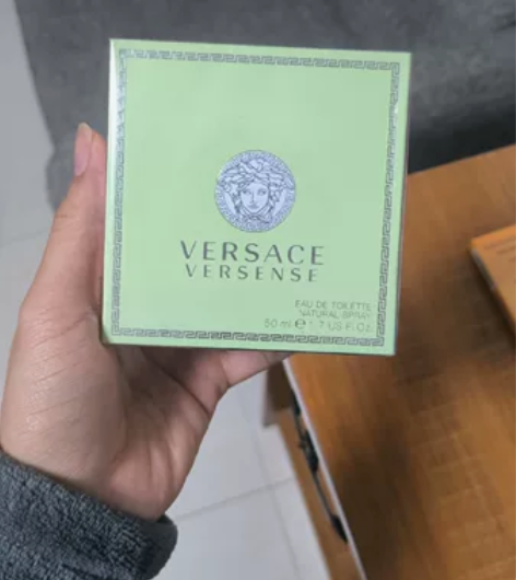 范思哲心动女士香水50ml，全新未拆封，支...