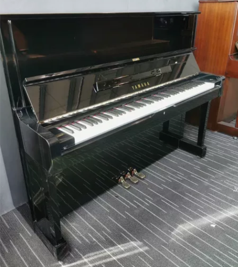 帮客户闲置转让一台雅马哈U1，客户要换三角...