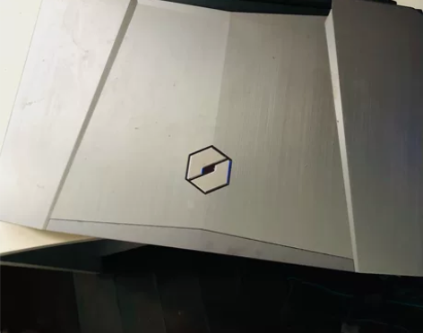 机械革命深海泰坦X6Ti-S，配了台式，笔...