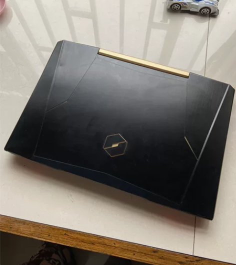 4K屏机械革命x7ti-s游戏本关联想华硕...