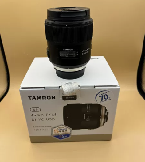 腾龙45/1.8 Di VC USM定焦镜...