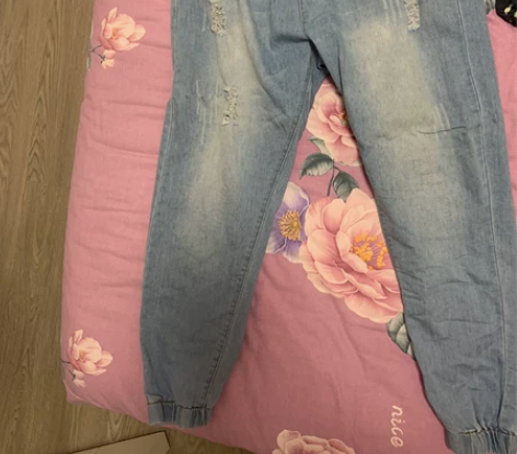 男士牛仔裤，穿过两次，腰太大了，34的 感...