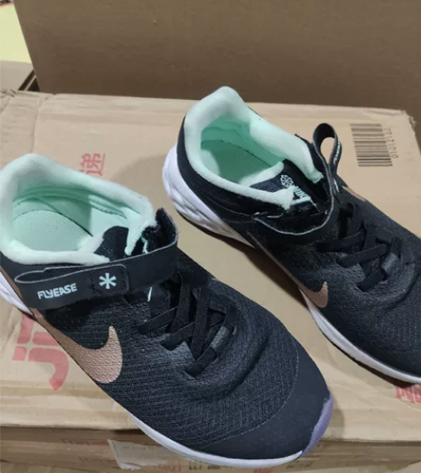 耐克（NIKE）秋季NIKE REVOLU...