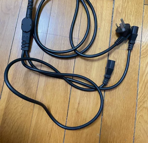 电脑主机电源线，一根双头一根单头，15包邮...